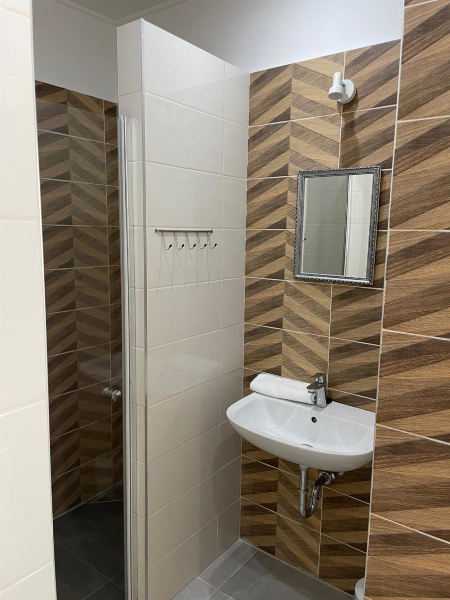 קישקונהלש Kovacs Apartmanhaz חדר תמונה