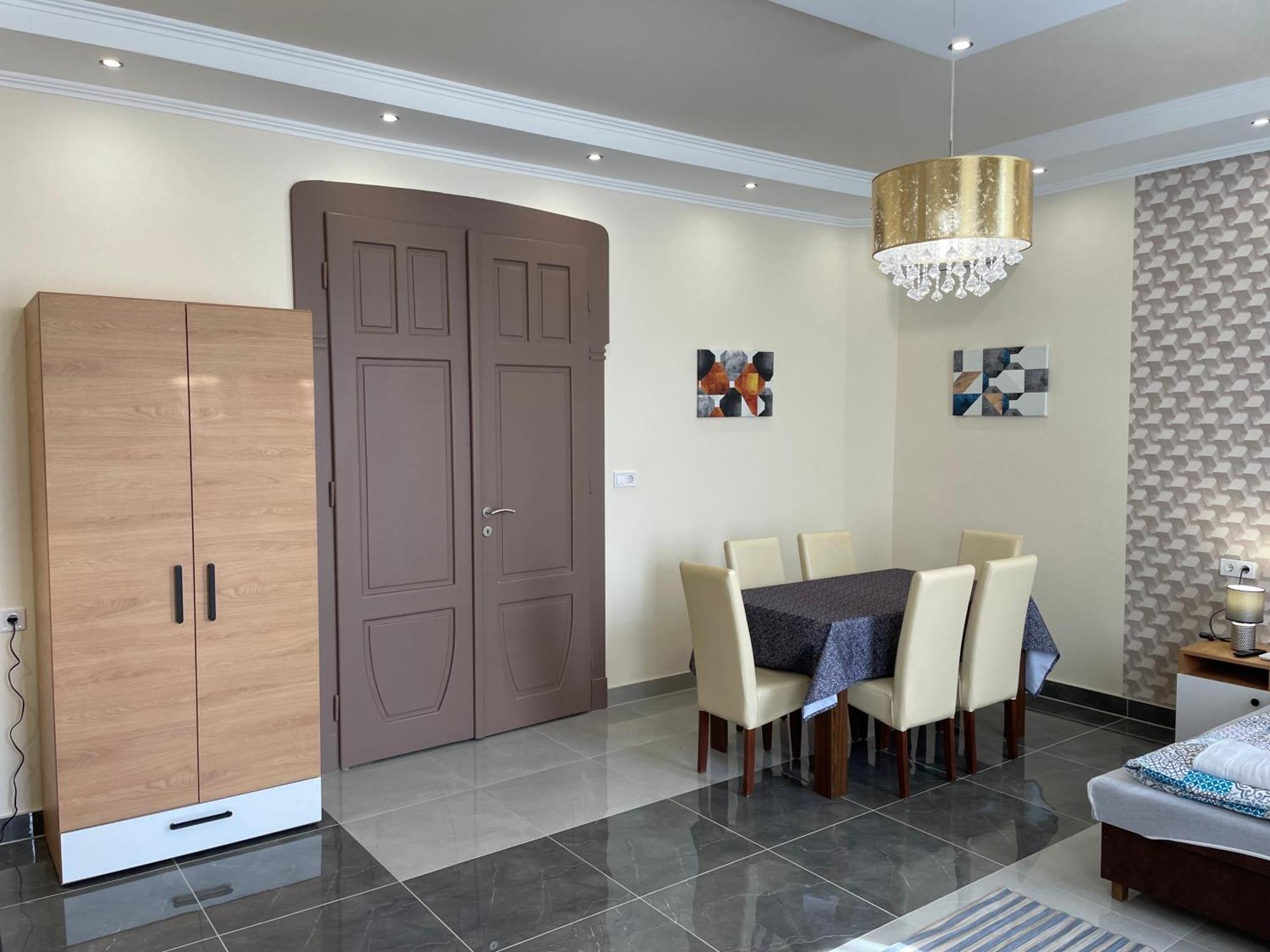 קישקונהלש Kovacs Apartmanhaz חדר תמונה