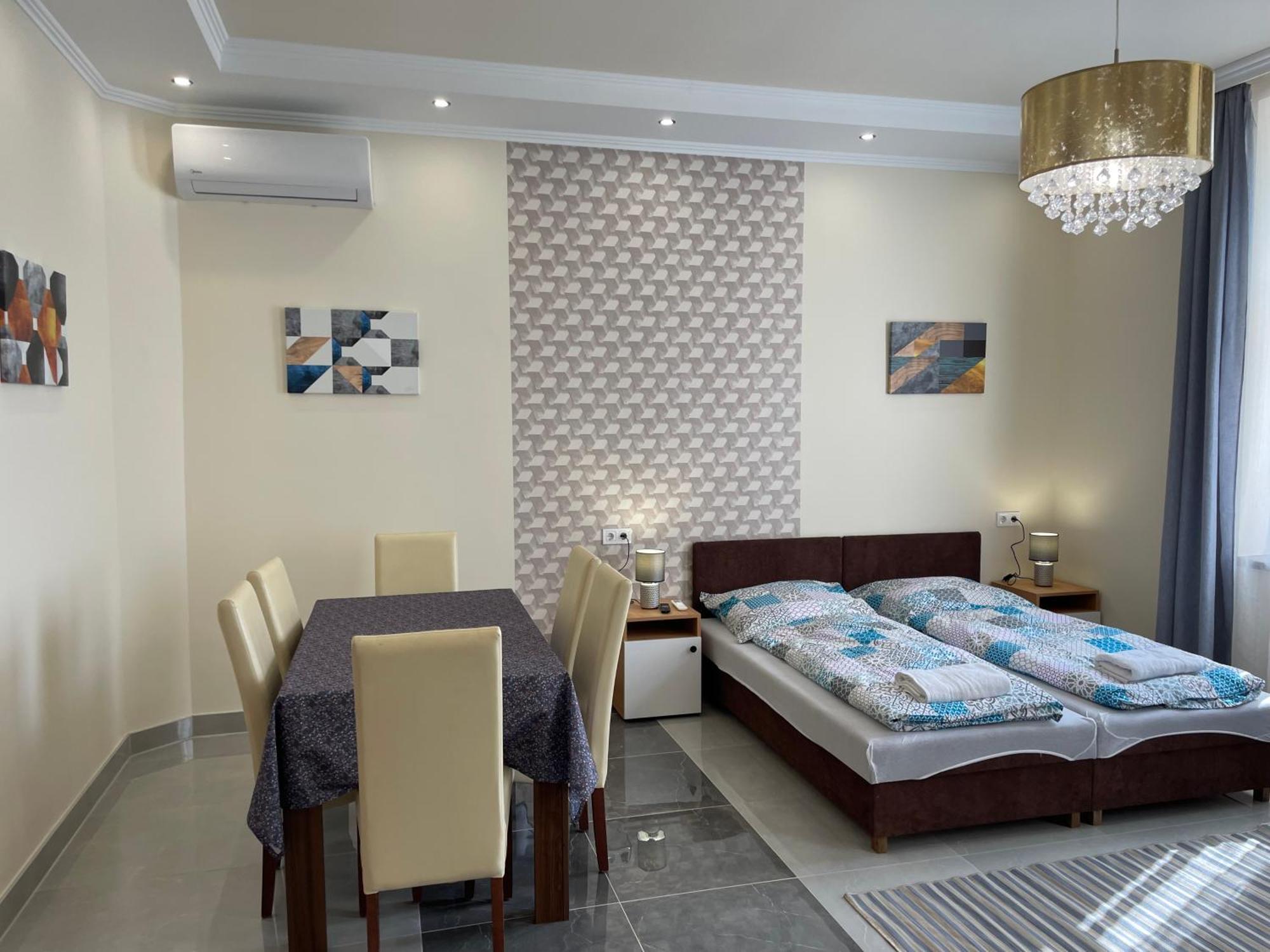 קישקונהלש Kovacs Apartmanhaz חדר תמונה